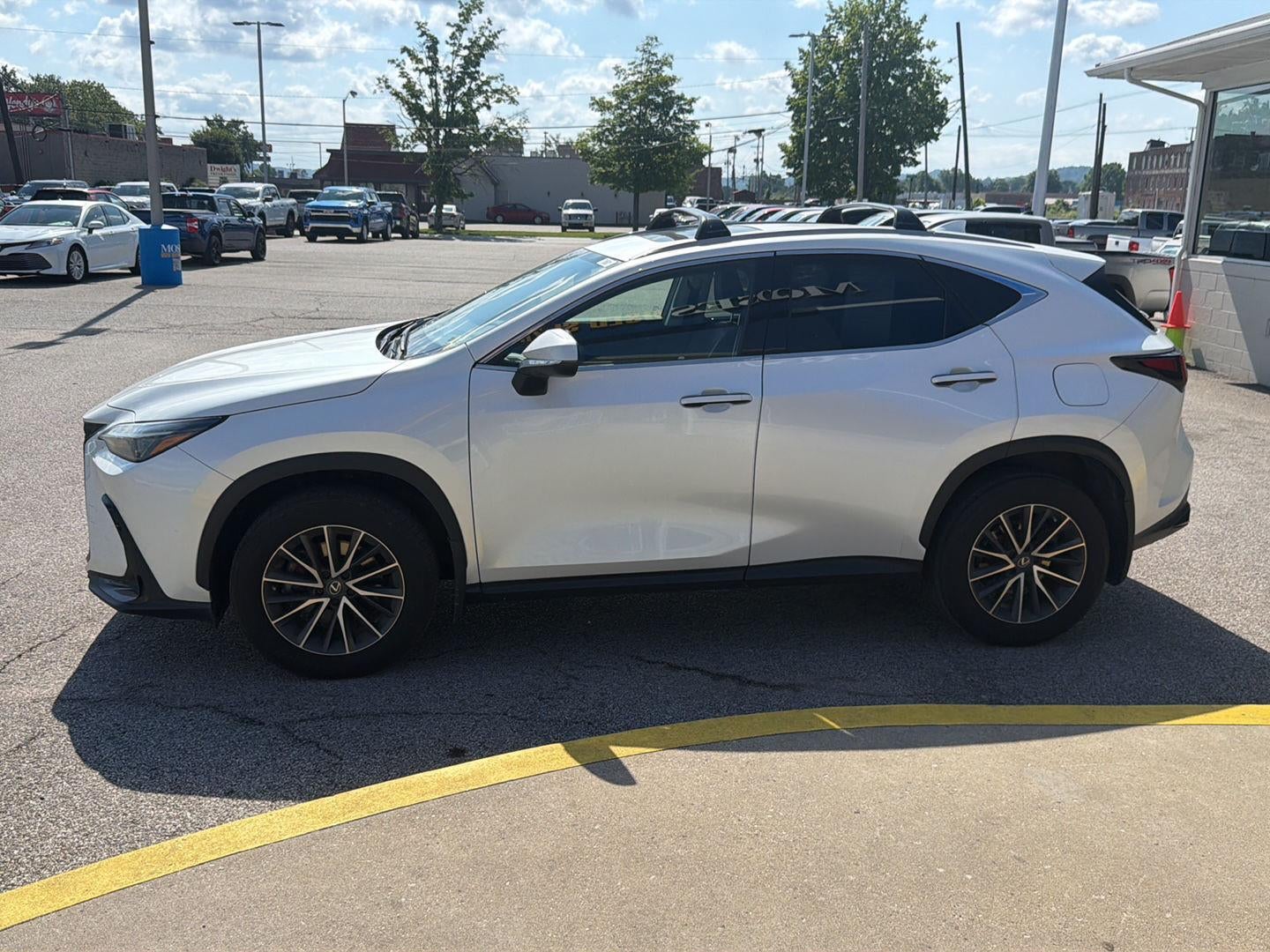 lexus nx hybrid 2022 2T2AKCEZ9NC009506 image lexus nx hybrid 2022 2T2AKCEZ9NC009506 image